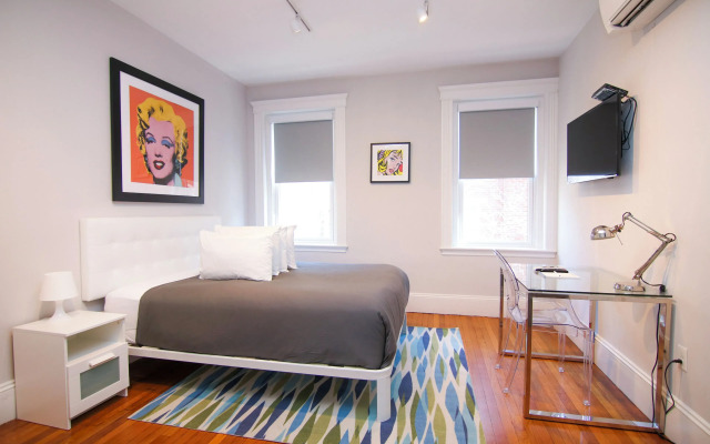 Maverick Suites at 89 Marion