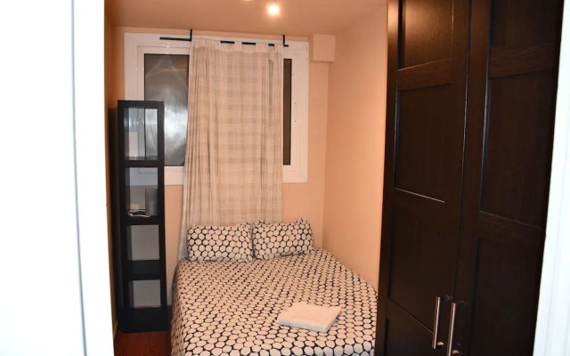 Three Bedroom Apartment in Sants