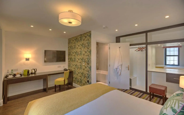 Denbies Vineyard Hotel