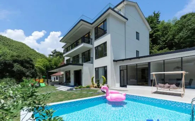 Anji Shanhuanhuan SLOHILL · Mountain Wild Swimming Pool · Stream Tracing Boutique Stay – Pool – Huzhou
