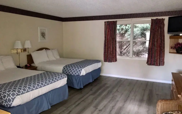 Four Seasons Inn