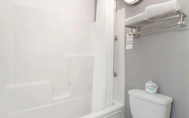Quality Inn & Suites Hardeeville - Savannah North