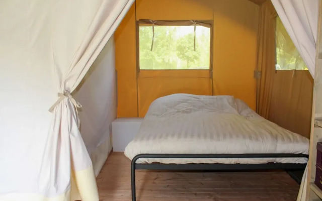 Safaritent at Camping Spineuse