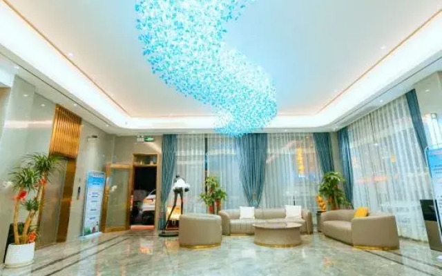 Bali Hotel Maoming