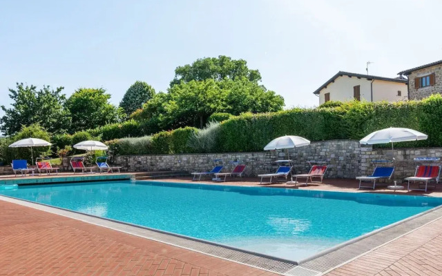 Captivating Holiday Home in Gubbio With Pool