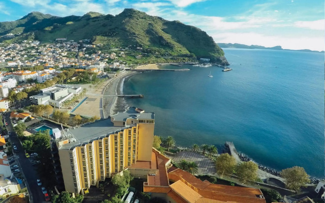 Dom Pedro Madeira
