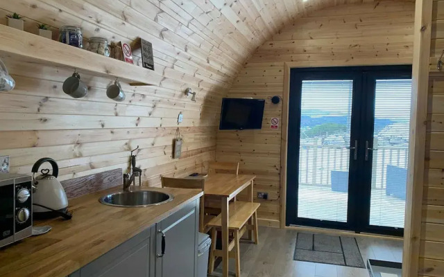 Daviot Luxury Pods