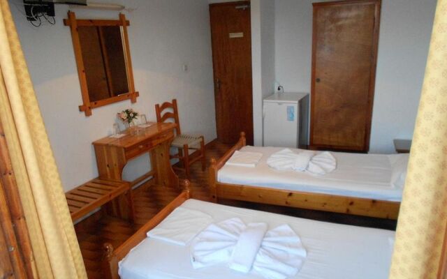 Hotel Grivas