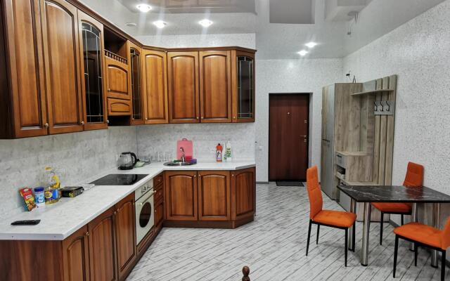Apart Home Hotel on Russian Street