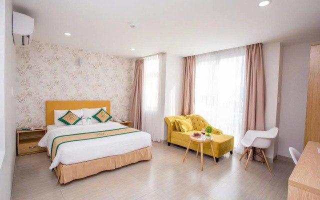 Camila Airport Hotel