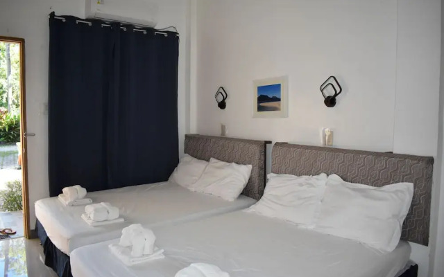 Seaside Travelers Inn by Camiguin Island Home