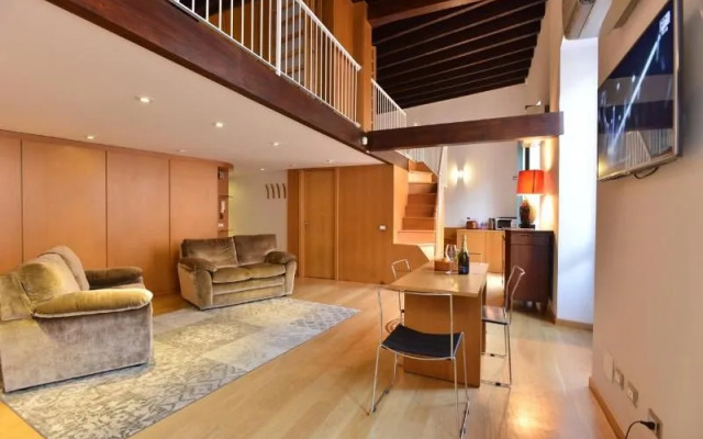 IzzHome Full Center Grand