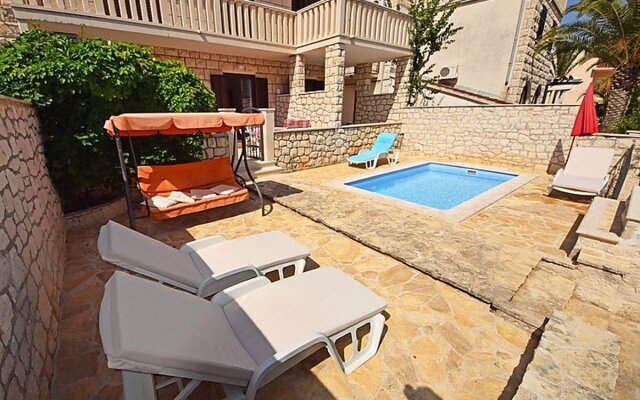 Apartment Marija Sassetta