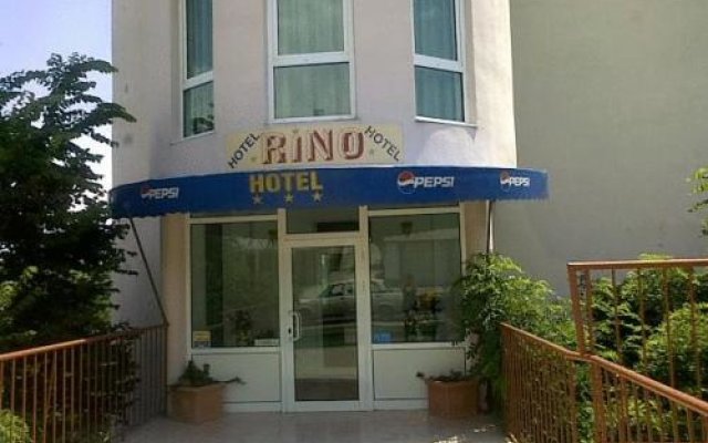Hotel Rino