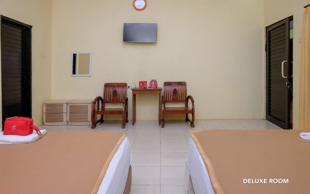 ZEN Rooms B Walk Batu