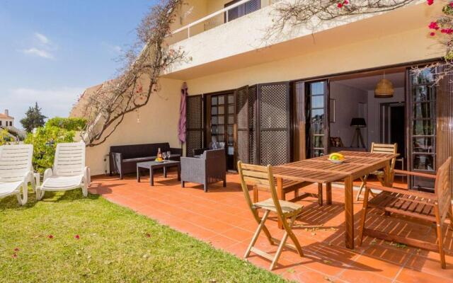 Gorgeous 2BDR Apartment W/Patio & Pool by LovelyStay