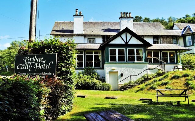 The Bridge of Cally Hotel