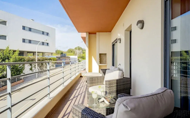 Lagos Central 1 With Pool by Homing