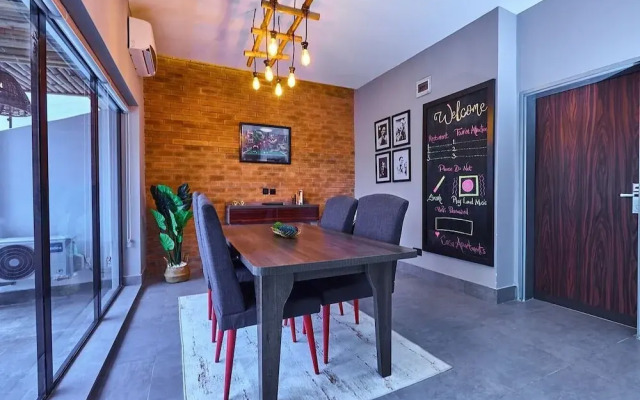 Casa- Grey Apartments