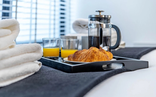 Celador Apartments - Wellington House