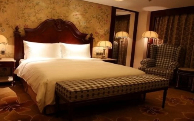 base-Wangfujing Serviced Apartment