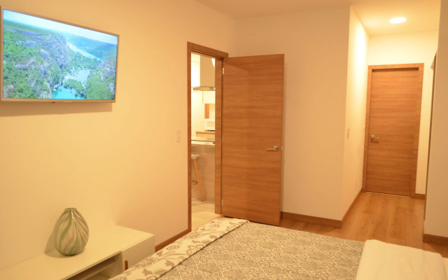Luxury Residence Suites