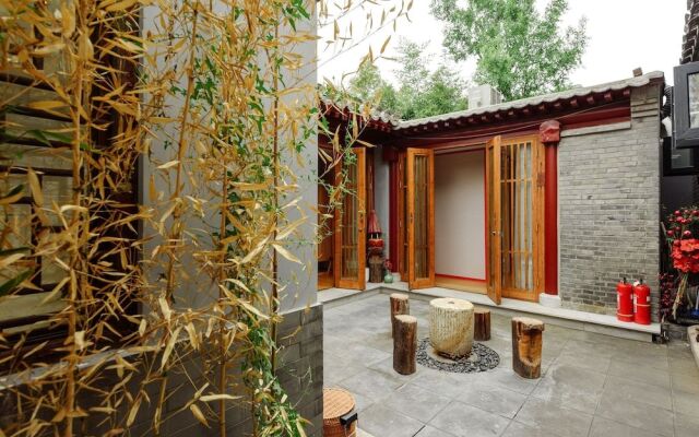 ISVARA Culture Homestay Suites