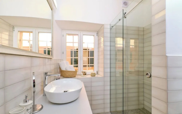 Charming Island Villa Alba