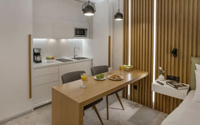 Nikis Suites Syntagma-Plaka 3 by GHH