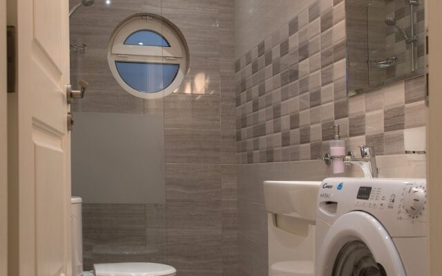 The North Tower Apartment