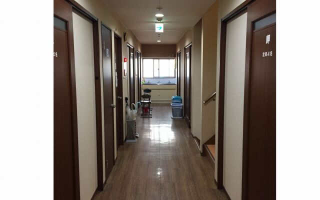 Yamate Rest House - Hostel, Caters to Men