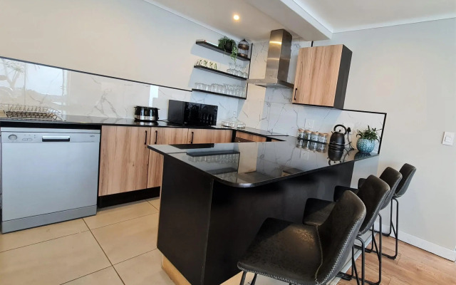 MINT Hotel 84 on Katherine