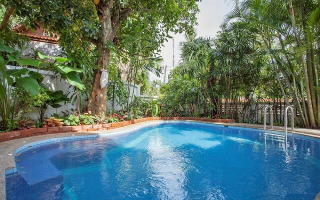 Unique Thai Style 4BR Pool Villa Nikkie