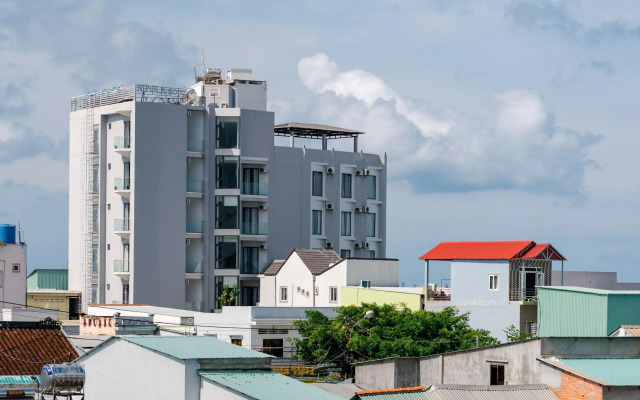 Nipola Hotel