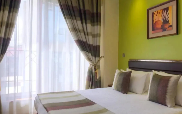 After 40 Hotel