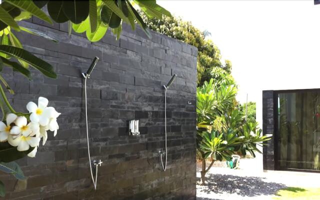 Relax Pool Villa Pranburi