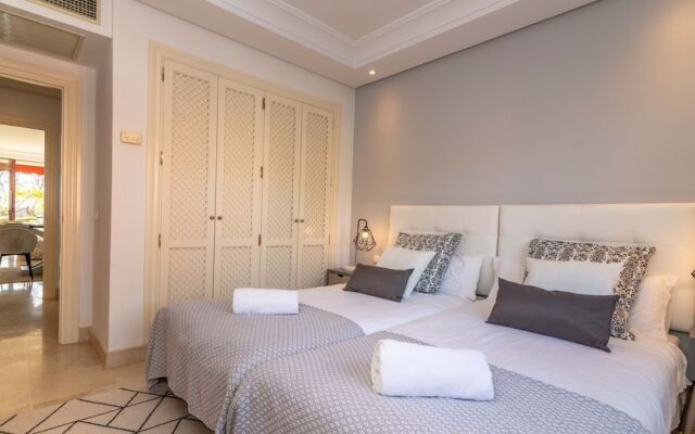 La Alzambra Duplex Penthouse Sea Views