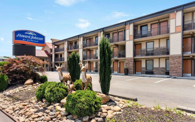 Howard Johnson by Wyndham Pigeon Forge