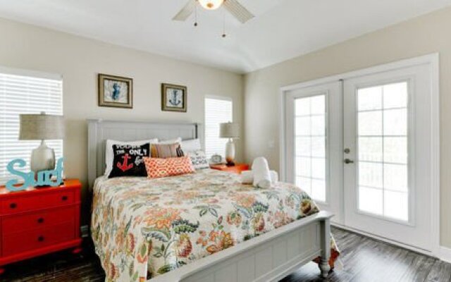 Hang 10 by RedAwning