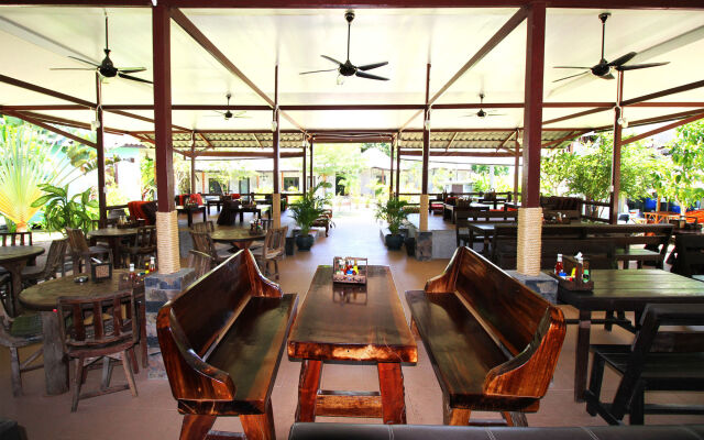 Sabaii Bay Resort
