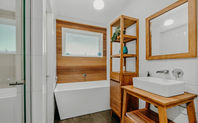 Steep Creek Retreat