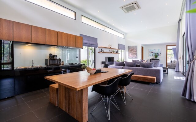 Luxurious 3 Bedroom Designer Pool Villa