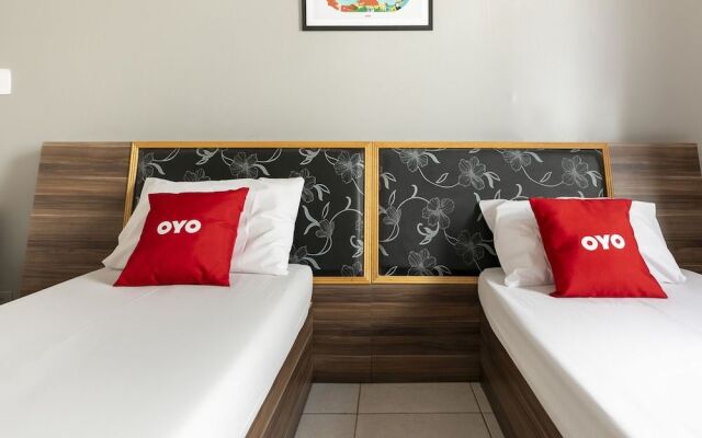 OYO Hotel Sunshine