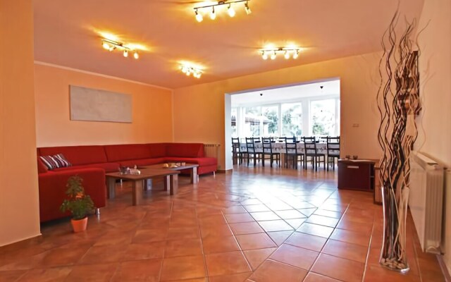 Holiday House Stinjan Licardo
