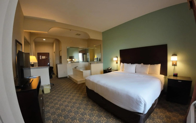 Comfort Suites Westchase Houston Energy Corridor