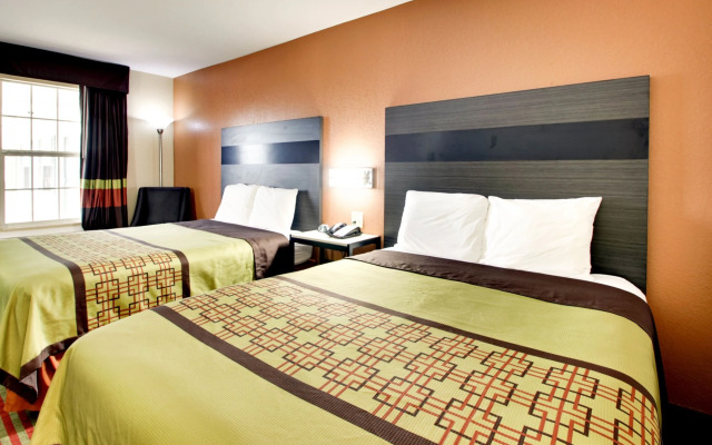 Key West Inn - Millbrook