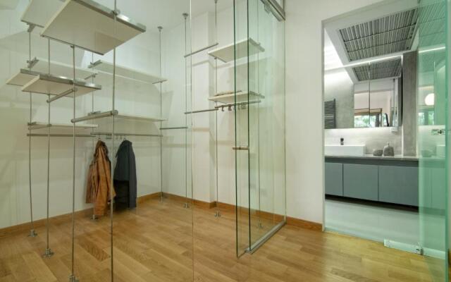 Elegant and Private Living by Neuvel