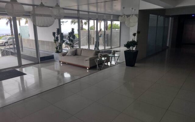 GLOBALSTAY. Ocean View Apartments. Pool. Gym