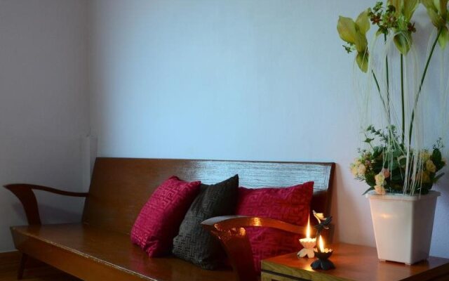 Phoonsab Hostel