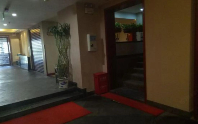 Super 8 by Wyndham Beijing Liangxiang Gongchen North St